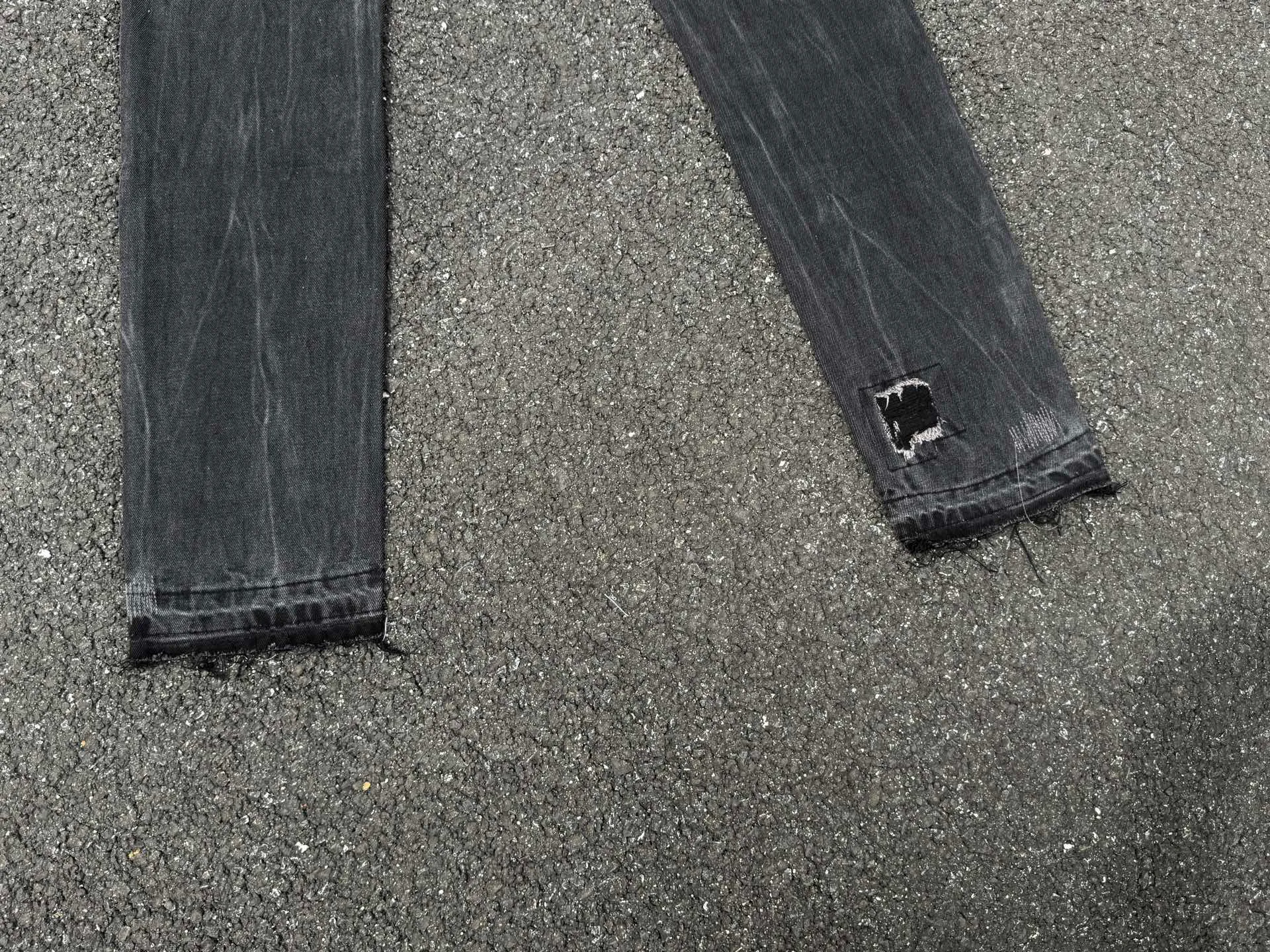 P246💰G22 GALLERY DEPT. Skull hand-stitched distressed distressed jeans -Color: Black -Size: S-XXL